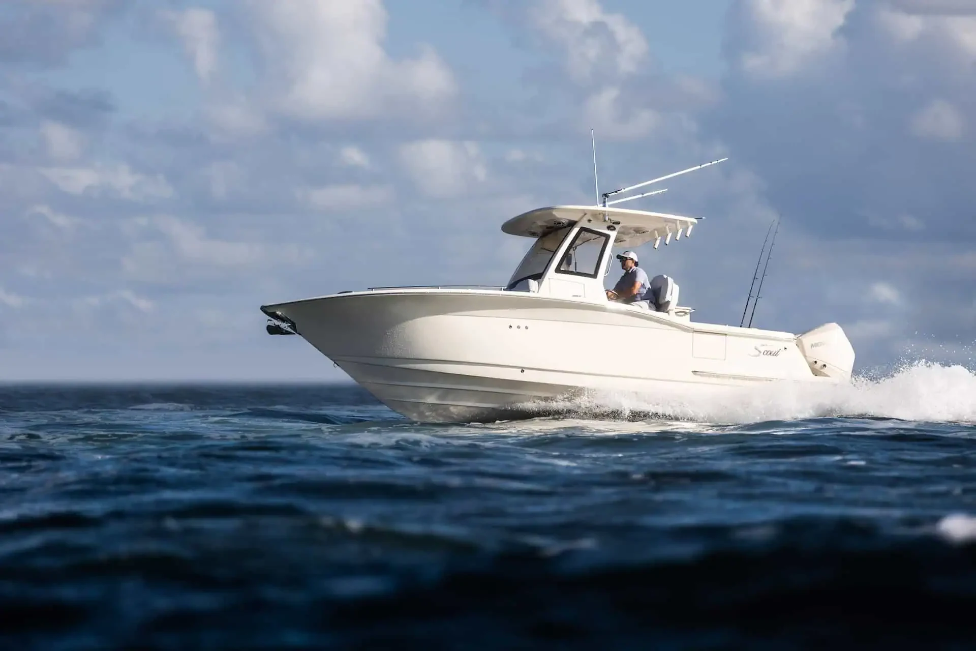 Scout 260 LXF center console underway offshore