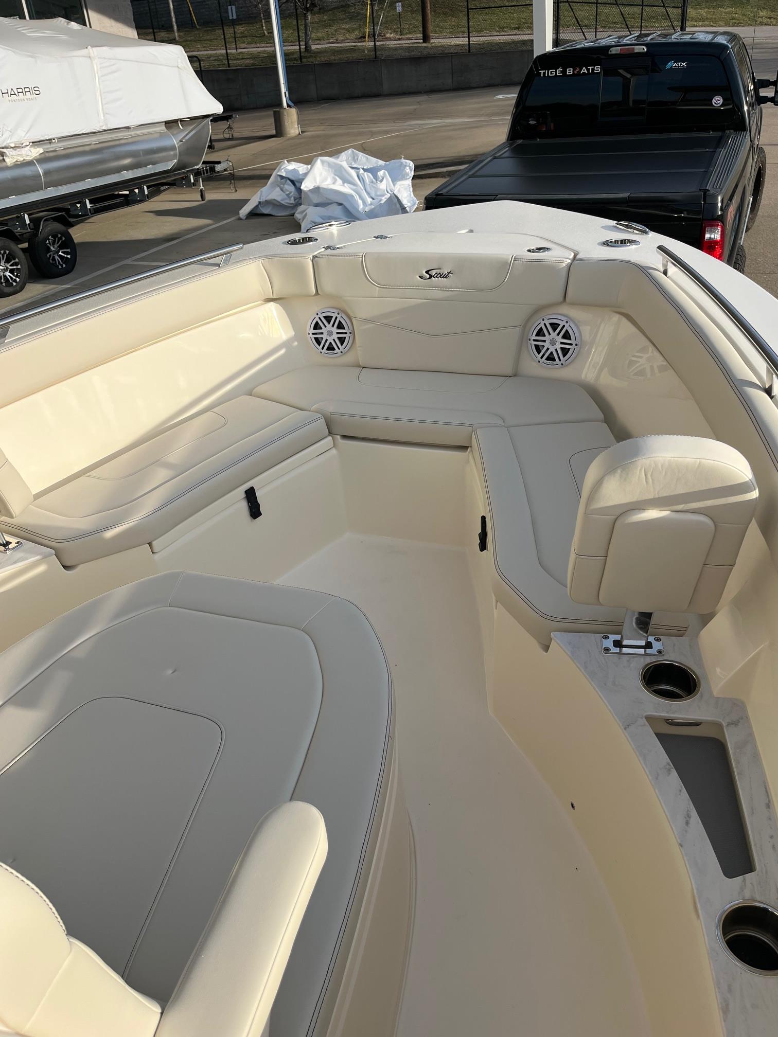 2026 Scout 240XSF photo 9