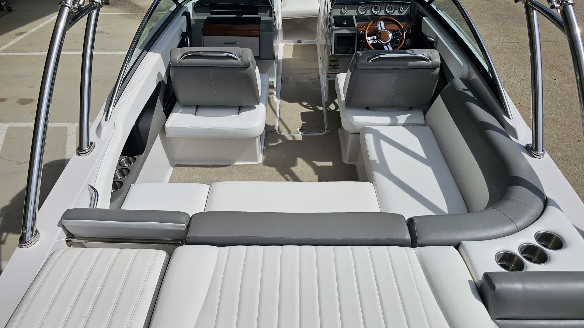 2009 Four Winns SL222 photo 5