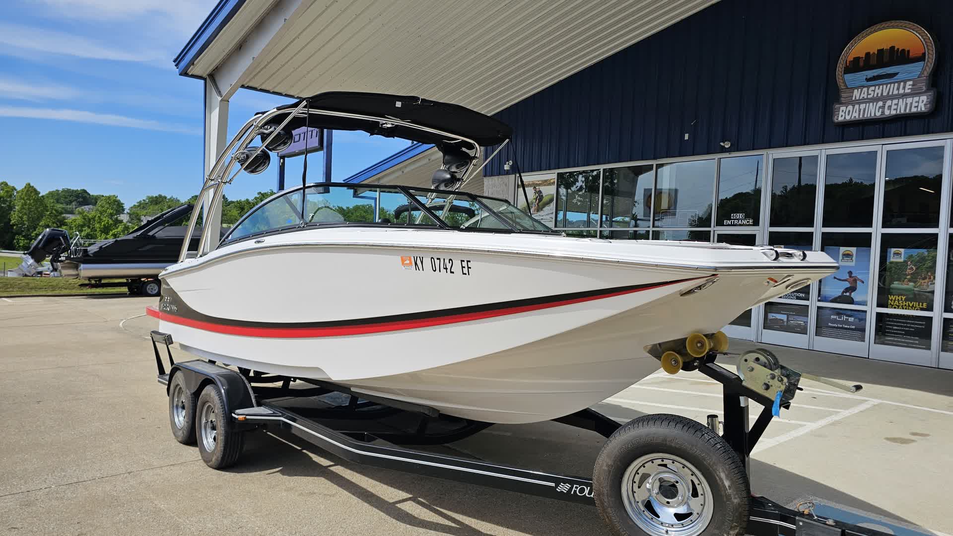 2009 Four Winns SL222 photo 9