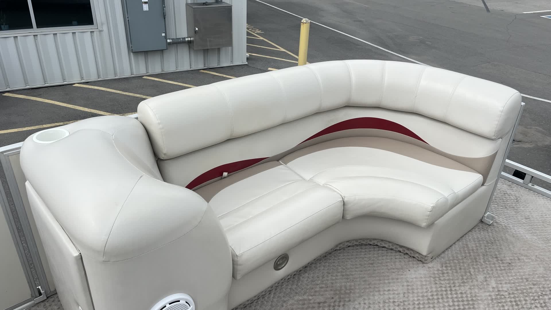 2006 Crest Pontoons Crest II LM photo 4