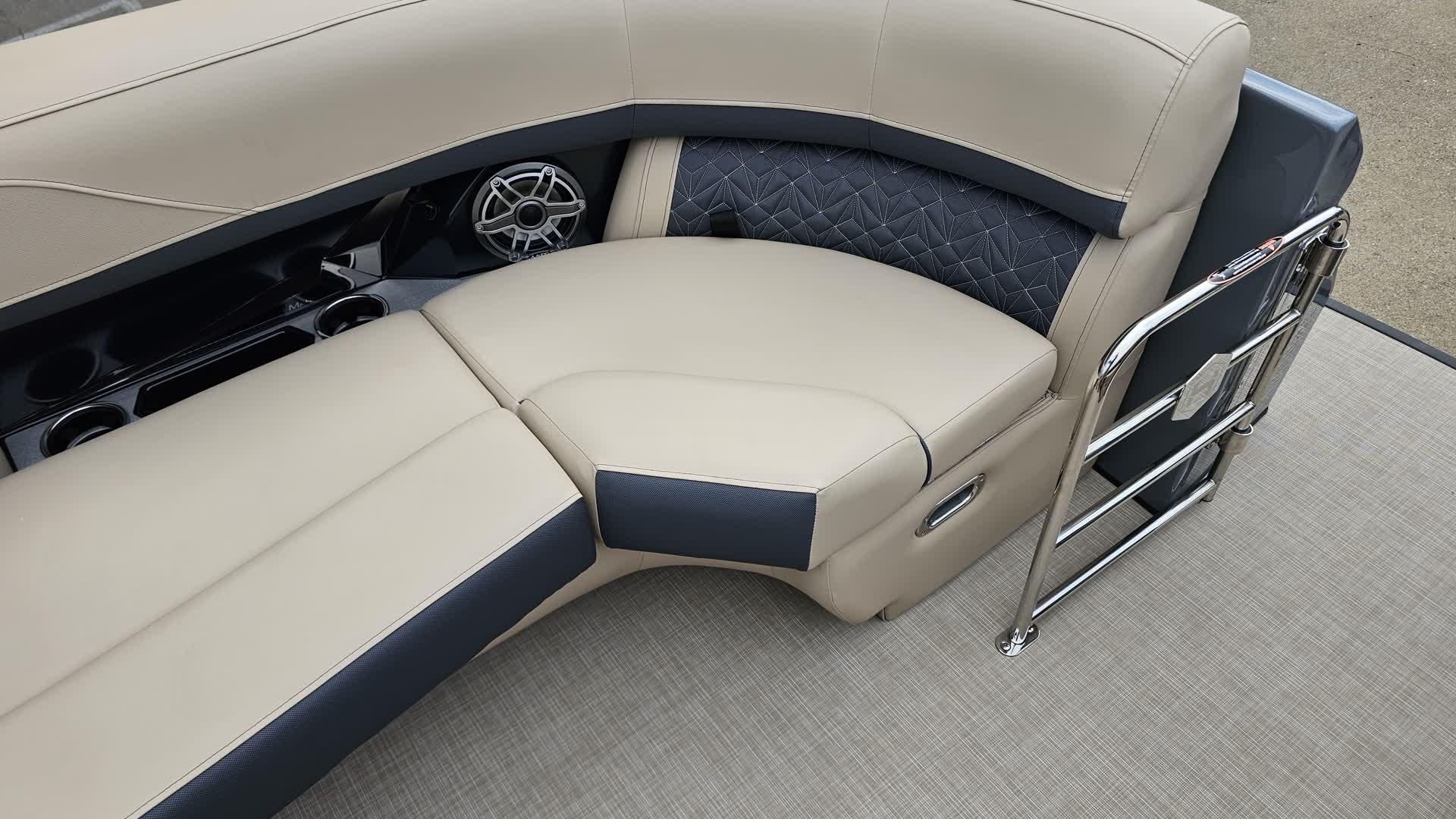 2027 Harris Grand Mariner 230 SLDH photo 7