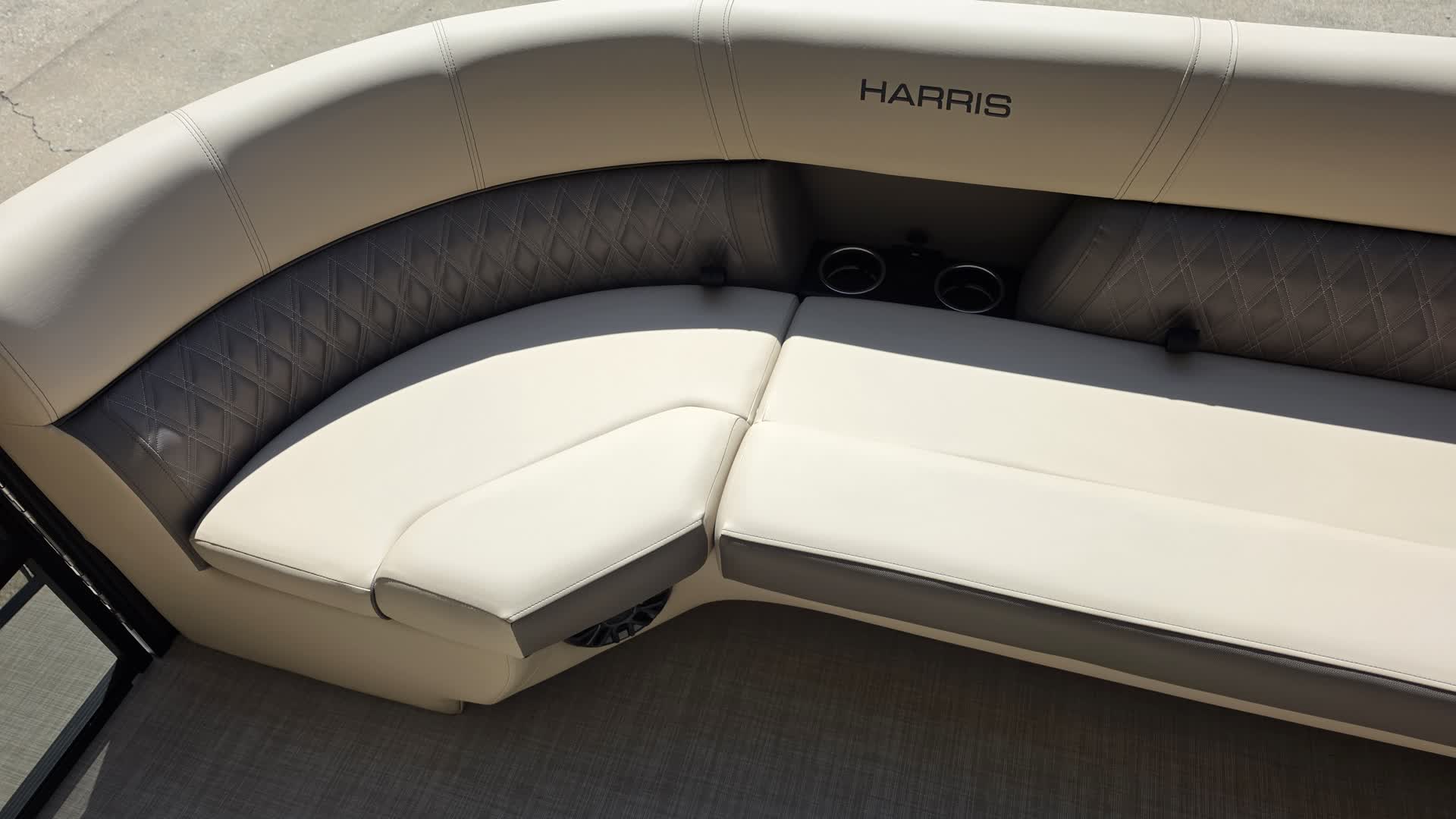 2027 Harris Cruiser 230 SLDH photo 4