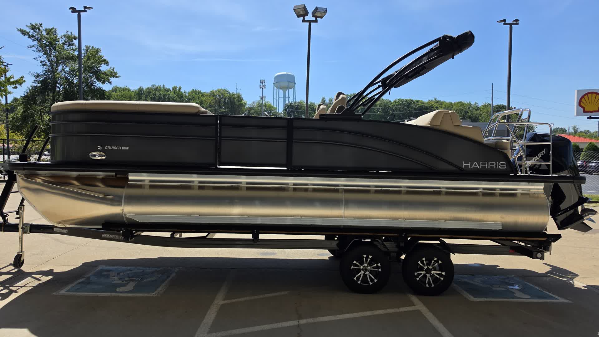 2027 Harris Cruiser 230 SLDH photo 6