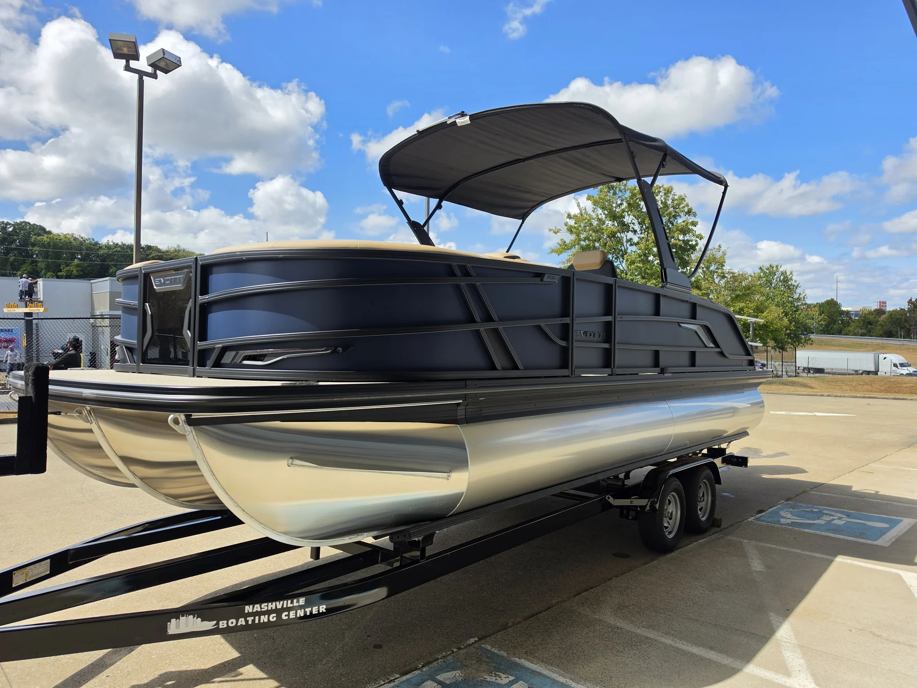 2027 Evotti 723CS photo 6