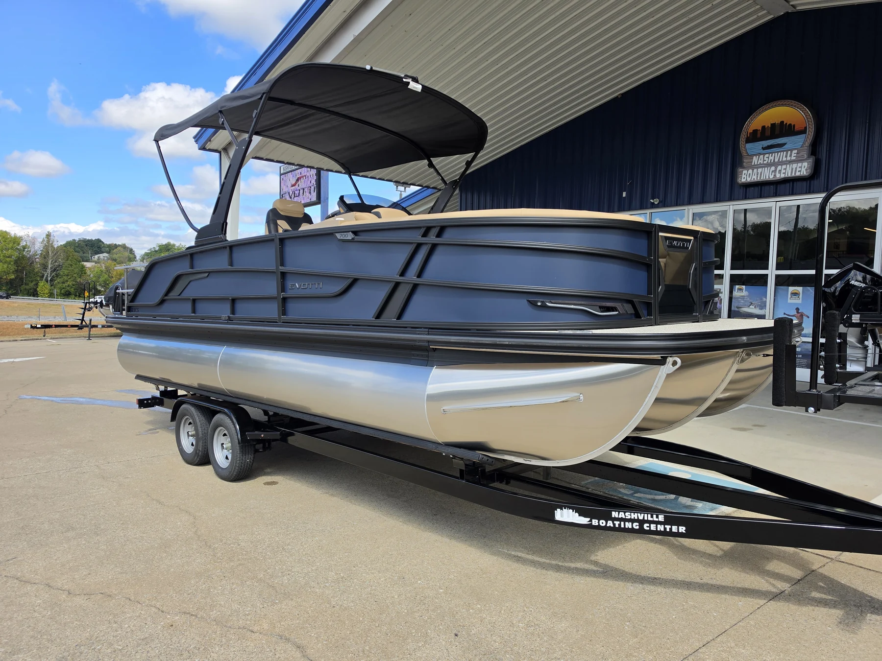 2027 Evotti 723CS photo 8