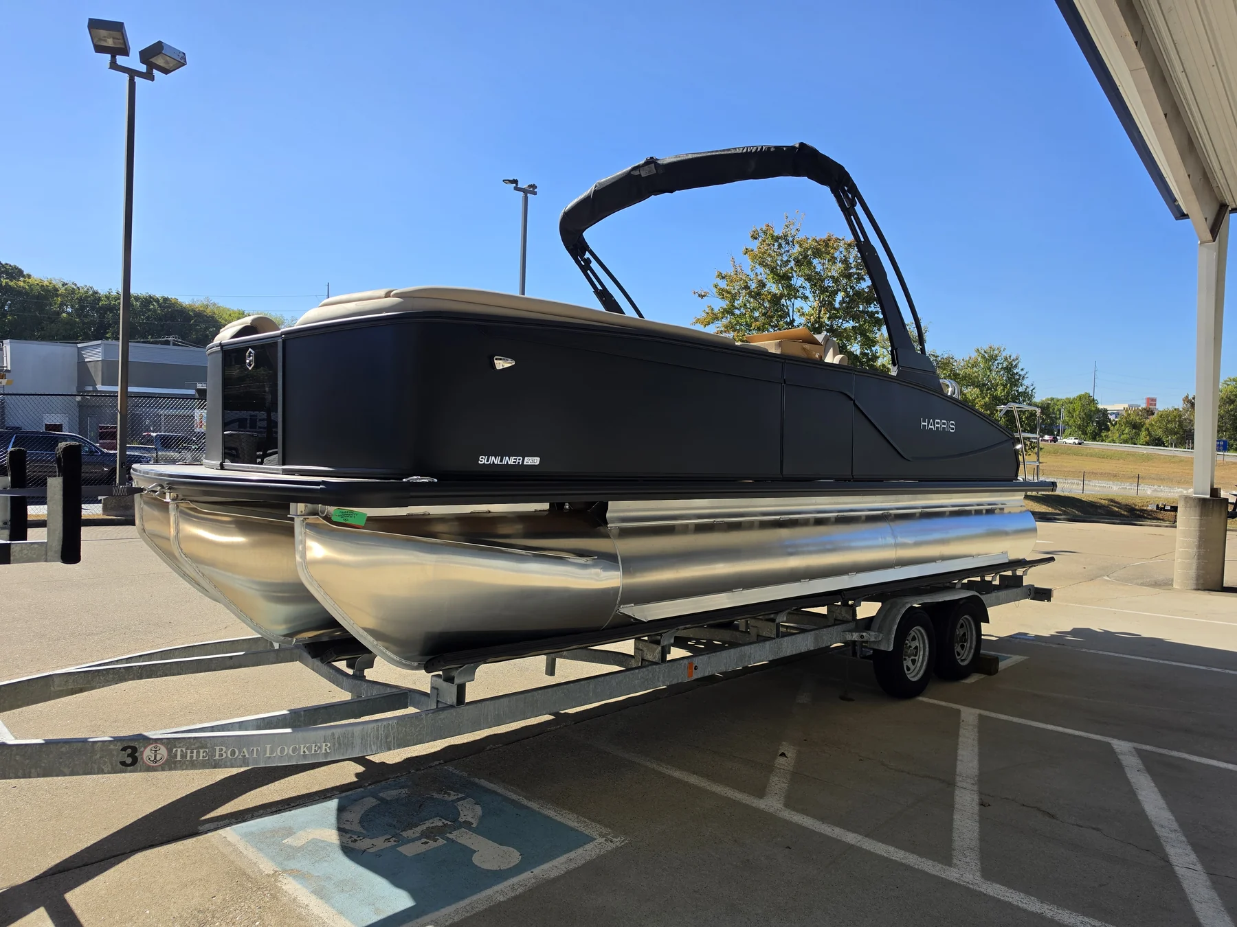 2027 Harris Sunliner 230 SLDH photo 7