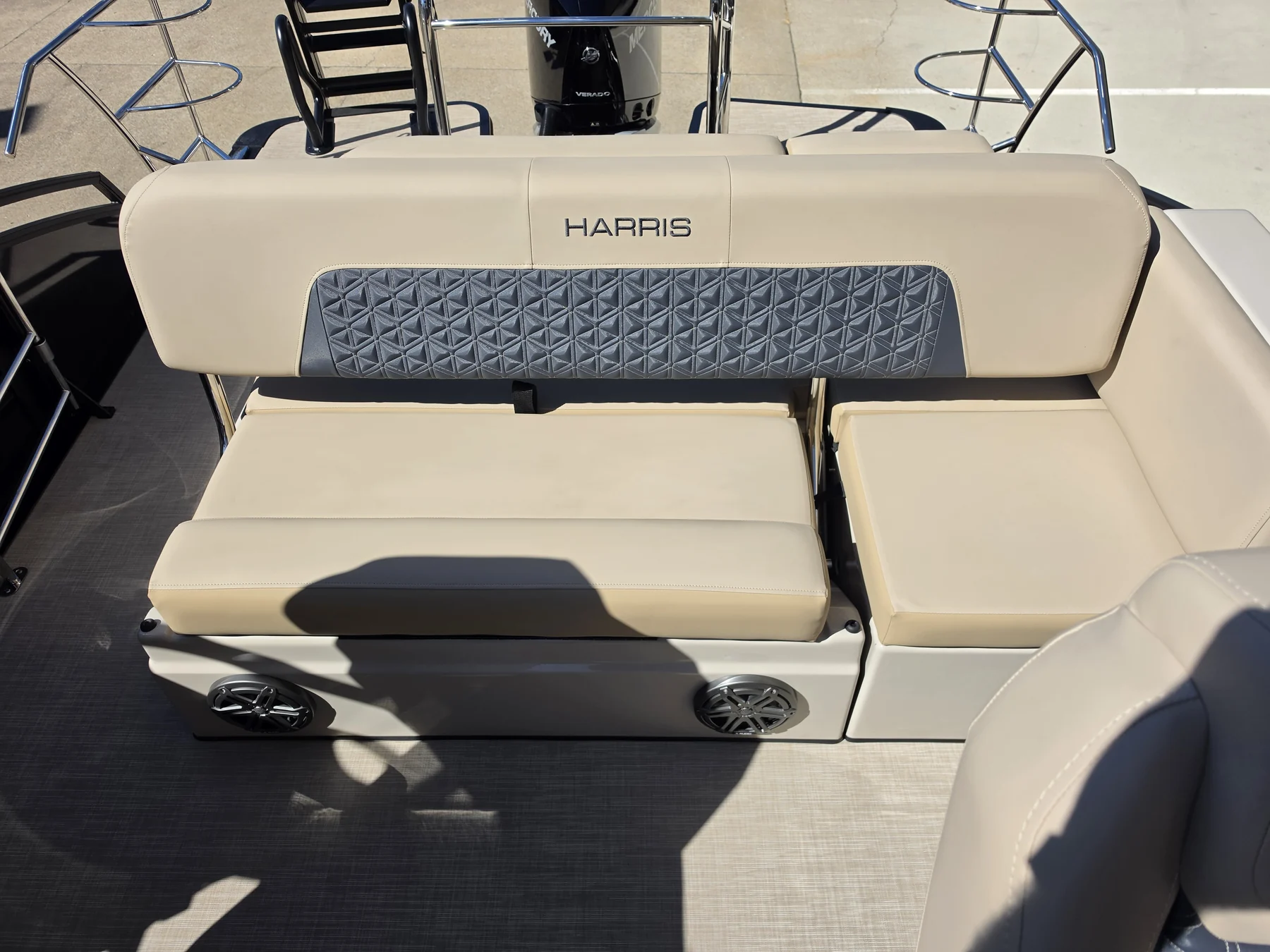 2027 Harris Solstice 230 SLDH photo 14